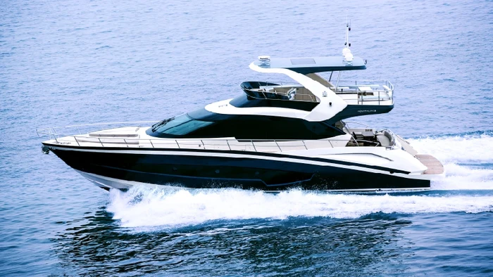 68 Feet yacht
