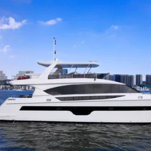 85 Feet yacht